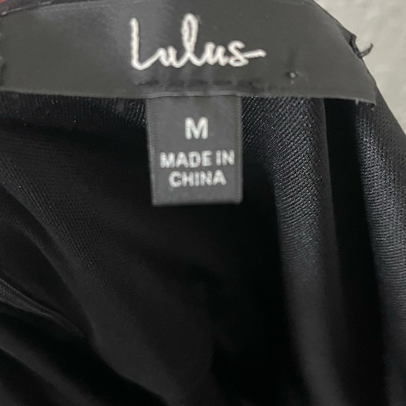 NWOT Lulu’s Black Sleeveless Backless Skort Romper  - M - Picture 7 of 7